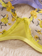 3-delige Bloemenborduursel Lingerieset – Semi-doorschijnbare Cami & String