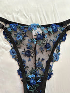 Valentijn Limited Edition — Blauwe bloemenkant beha & high-waist slip, semi-transparant met verstelbare strikjes
